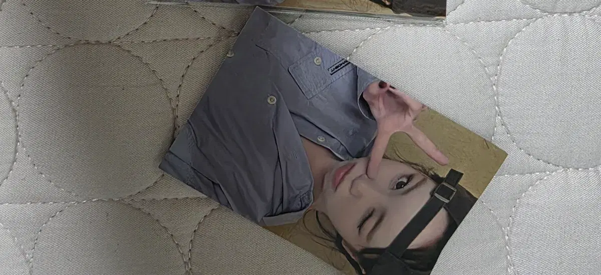 thumbnail-0
